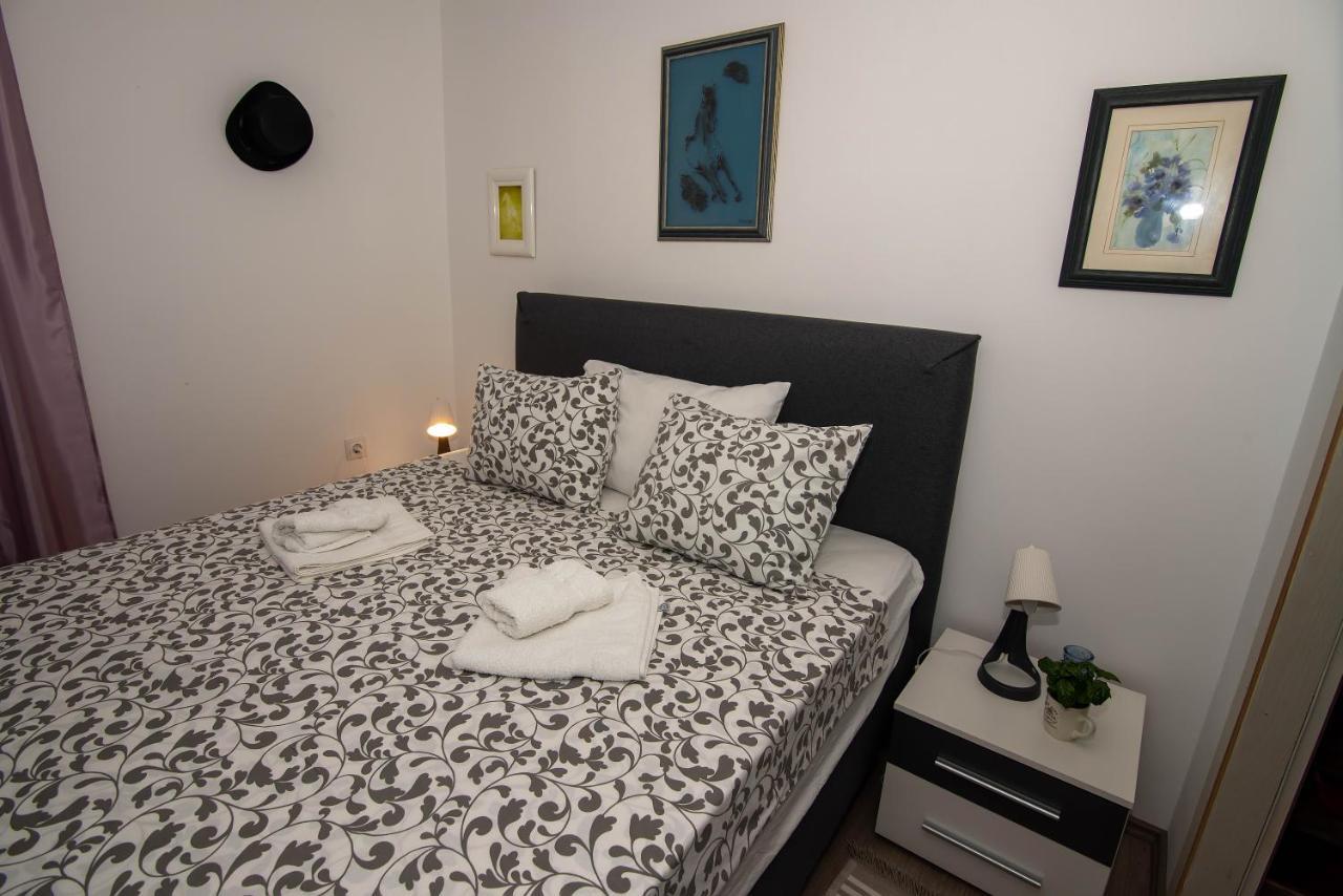 Izvor Apartment Ilok Bagian luar foto